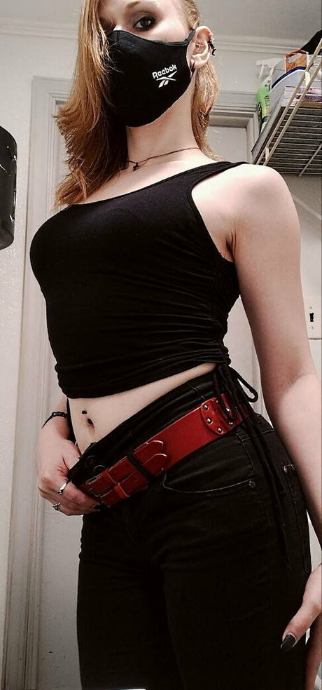 Обнаженная фотография утечки OnlyFans от Fussyhussy