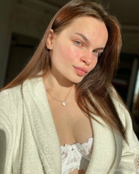 Photo nue de fuite OnlyFans de Yourlina