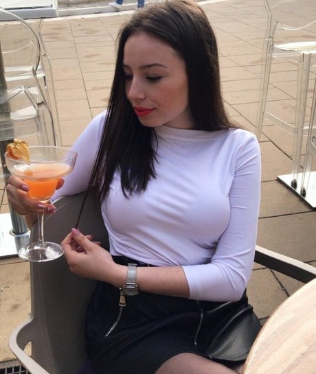 Naken lekkede OnlyFans-bilde av Bekescsabai Lanyok