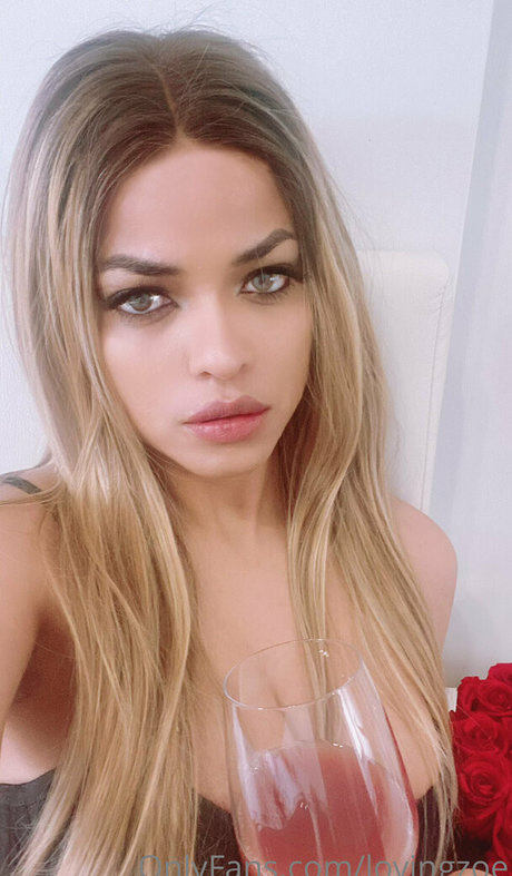 Lovingzoe