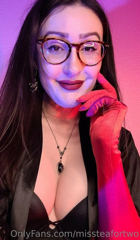 Nahá fotka uniklých OnlyFans od Missteaasmr