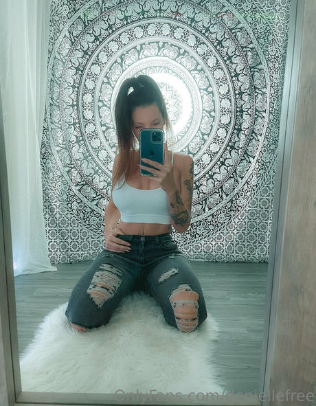 Deniellefree
