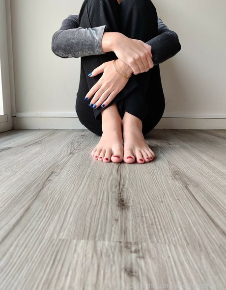 Alicefrenchfeet