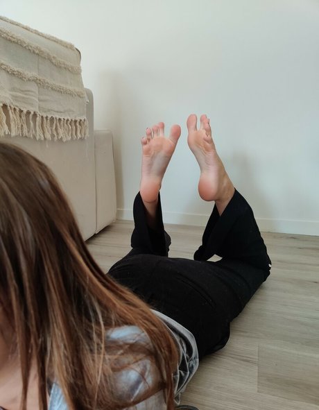 Alicefrenchfeet
