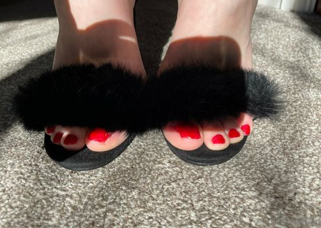 Elliemaesfeet