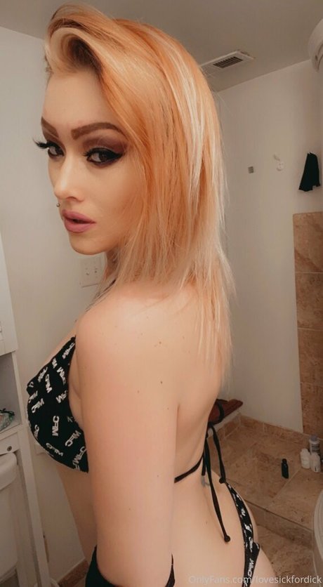 Nahá fotka uniklých OnlyFans od Lovesickfordick