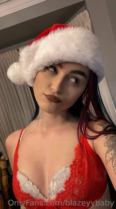 Alaston vuotanut OnlyFans-kuva Blazeyybaby