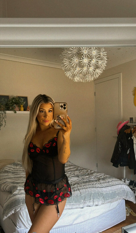 Nacktes geleaktes OnlyFans-Foto von Annalisemay