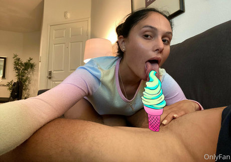 Arianamarie