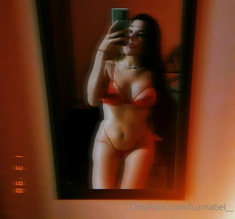 Naken lekkede OnlyFans-bilde av Ladoncellakerana