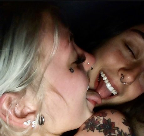 Nøgent lækket OnlyFans-billede af Portlandbaby