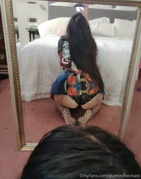 Nahá fotka uniklých OnlyFans od Quietinthechaos