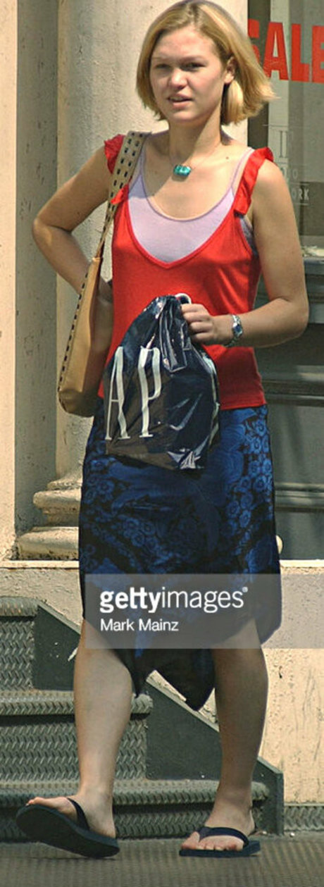 Julia Stiles