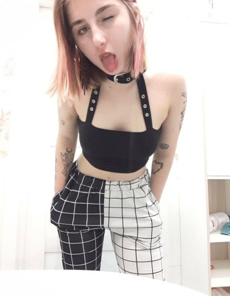 Naken läckt OnlyFans-bild av Aliceimmodest