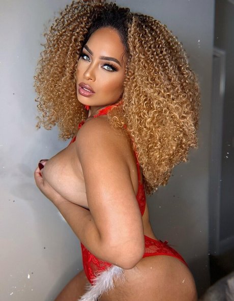 Lovesirensong  nude leaked OnlyFans photo