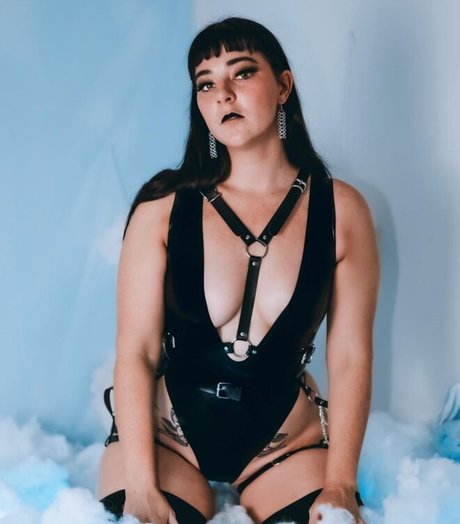 Bratty Maria