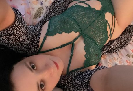 Naken lekkede OnlyFans-bilde av Devotedfriend72
