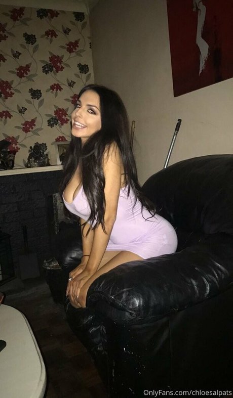 Nahá fotka uniklých OnlyFans od Chloesalpats