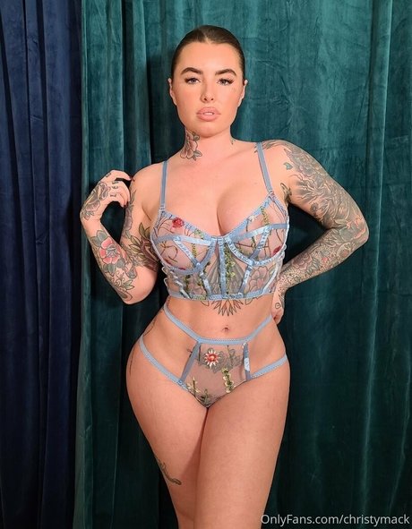 Foto di nudo di fuga di OnlyFans di Christymack