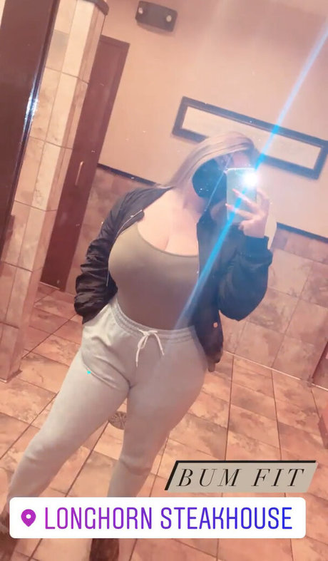 Nøgent lækket OnlyFans-billede af Bianca C