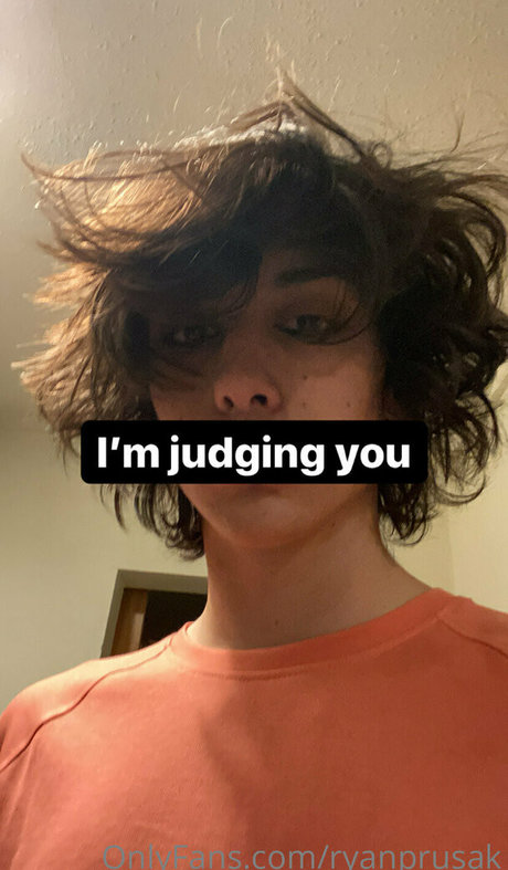 Naken läckt OnlyFans-bild av Slowwwww