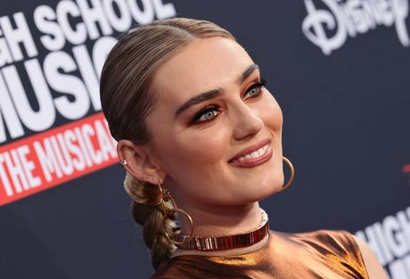 Meg Donnelly  nude leaked OnlyFans photo