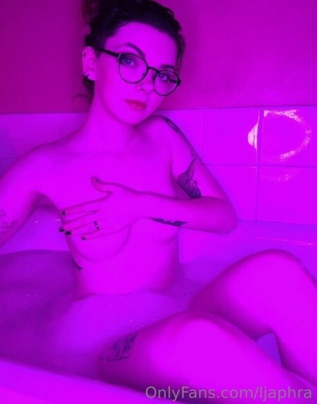 Louise Julie