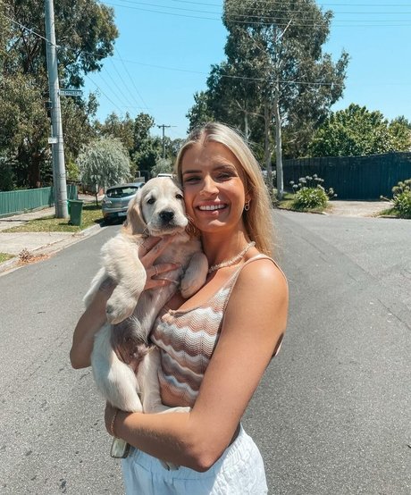 Naken läckt OnlyFans-bild av Becklomas