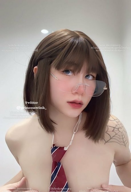 Photo nue de fuite OnlyFans de Princesswinkonly