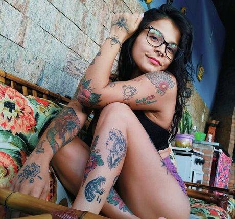 Naken läckt OnlyFans-bild av Jesqueen