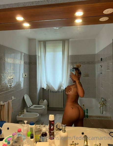 Alaston vuotanut OnlyFans-kuva Federica Martini