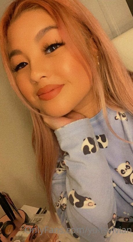 Naken lekkede OnlyFans-bilde av Yoitsvivian