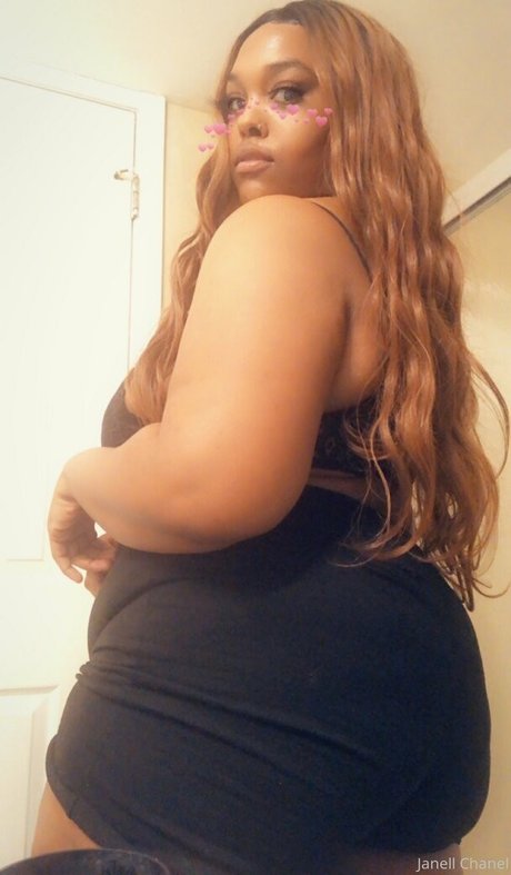 Jchanel12