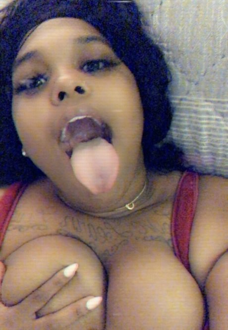 Nahá fotka uniklých OnlyFans od Jchanel12