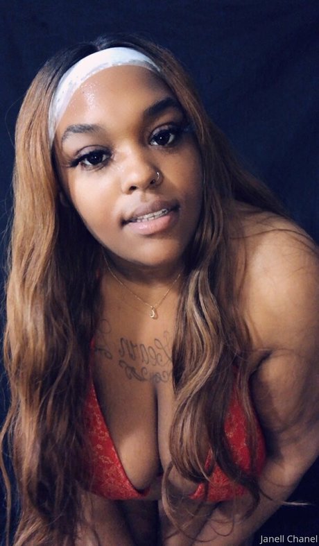 Jchanel12