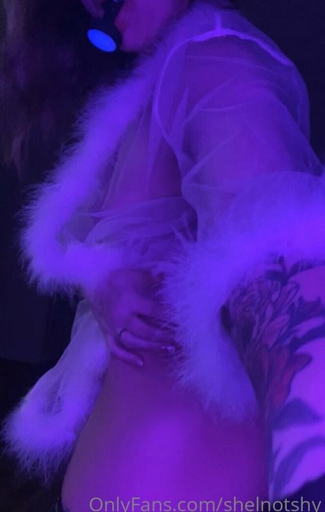 Foto nua vazada do OnlyFans de Shelnotshy