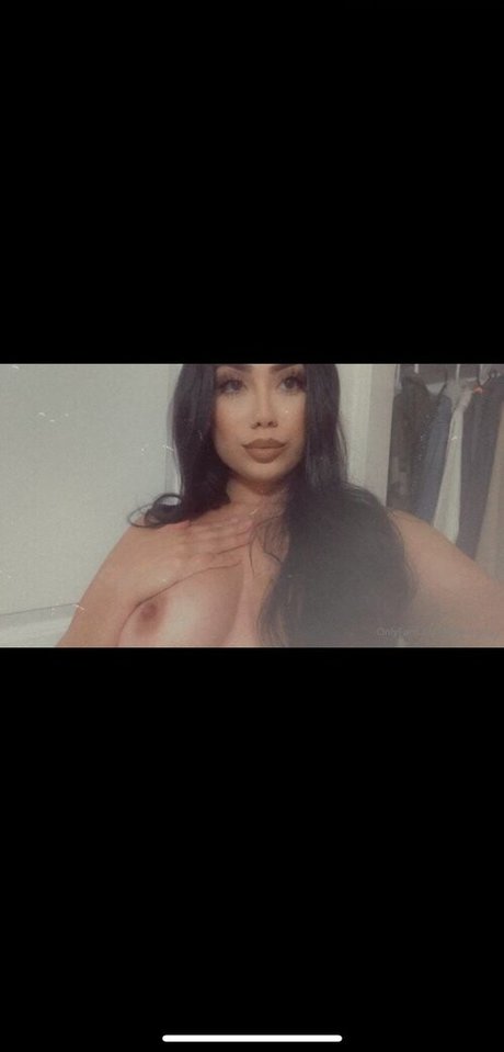 Naken läckt OnlyFans-bild av Lexvictoriaj