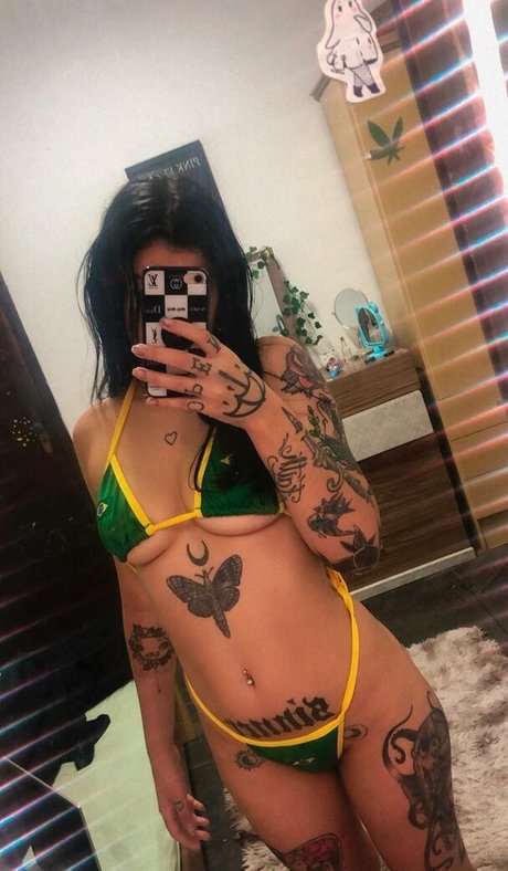Обнаженная фотография утечки OnlyFans от Luameaw1