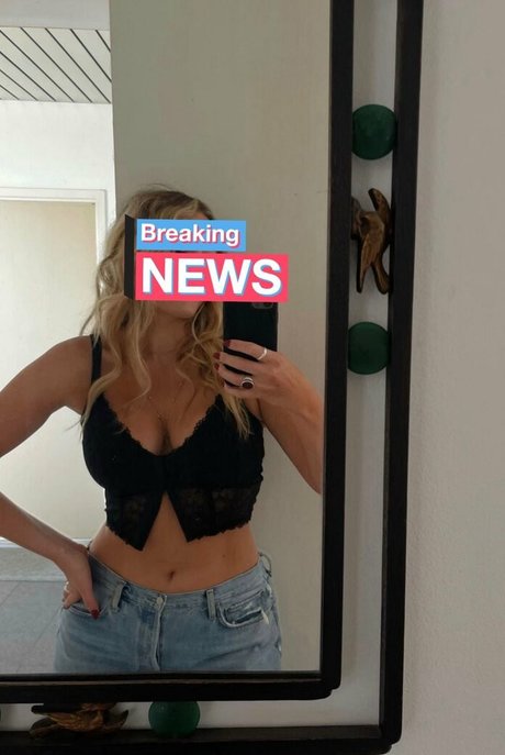 Nøgent lækket OnlyFans-billede af Caracagl