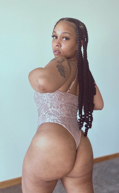 Missthickemsxo OnlyFans 유출 누드 사진