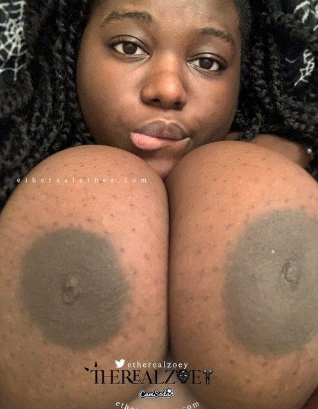 Therealzoey  nude leaked OnlyFans photo