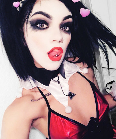 Naken läckt OnlyFans-bild av Gianna Frankenstein