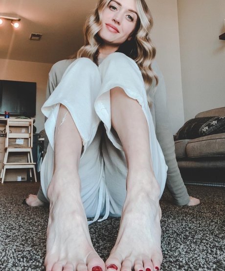 Naken läckt OnlyFans-bild av Olivia Jo
