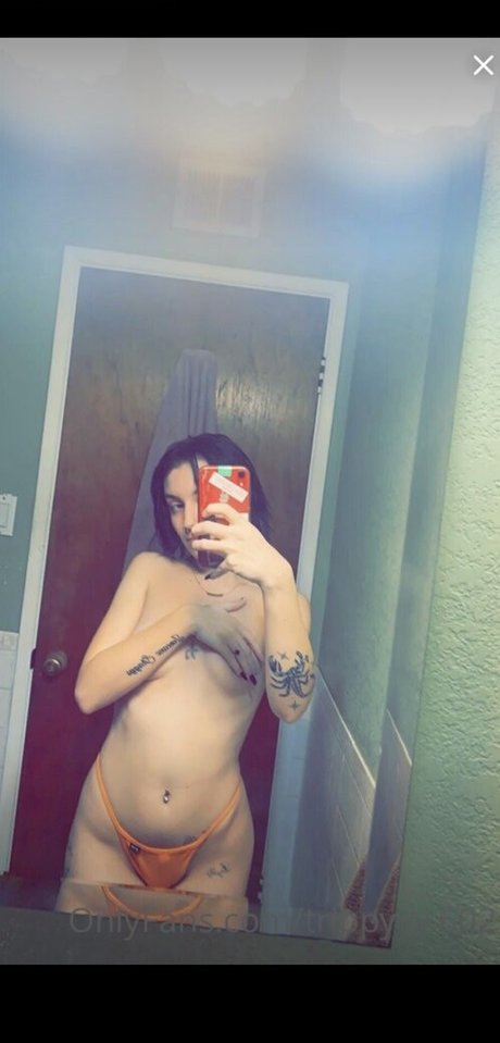 Nahá fotka uniklých OnlyFans od Trippyyyy21