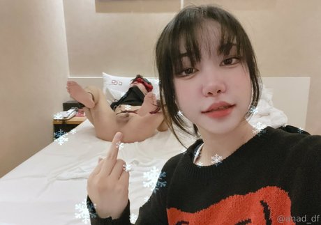 Foto di nudo di fuga di OnlyFans di Anaddf