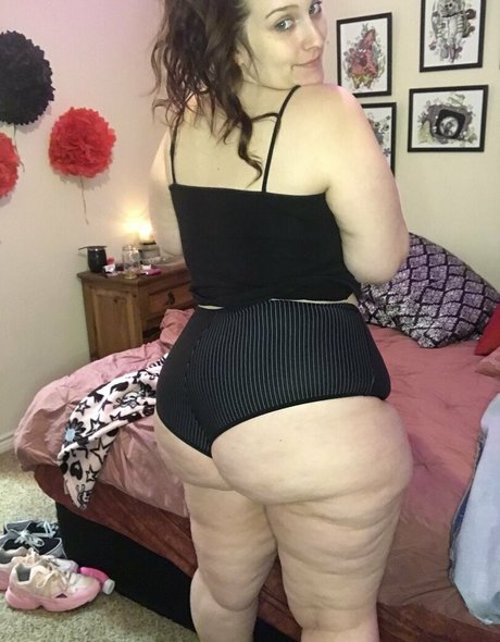Shellycream OnlyFans