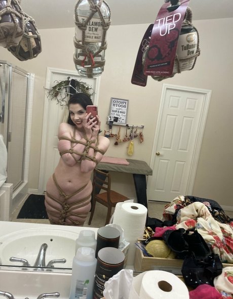 Naken läckt OnlyFans-bild av Dandyindistress