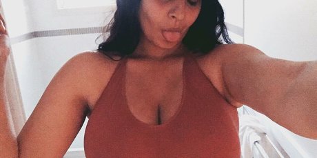Chloe C