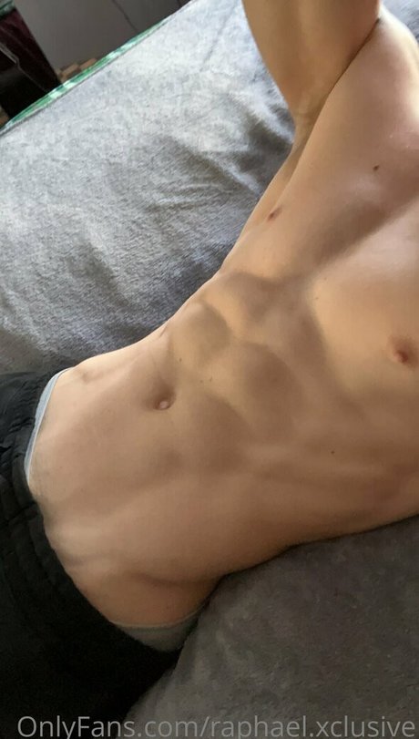 Обнаженная фотография утечки OnlyFans от Nocapraph