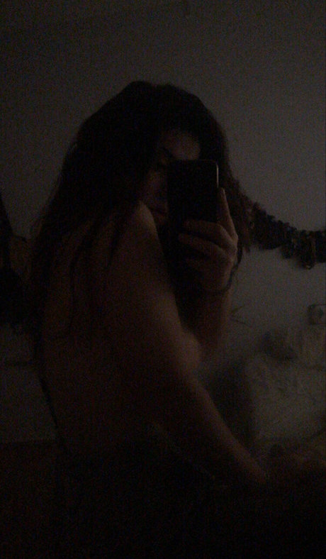 Обнаженная фотография утечки OnlyFans от Madelinerosess